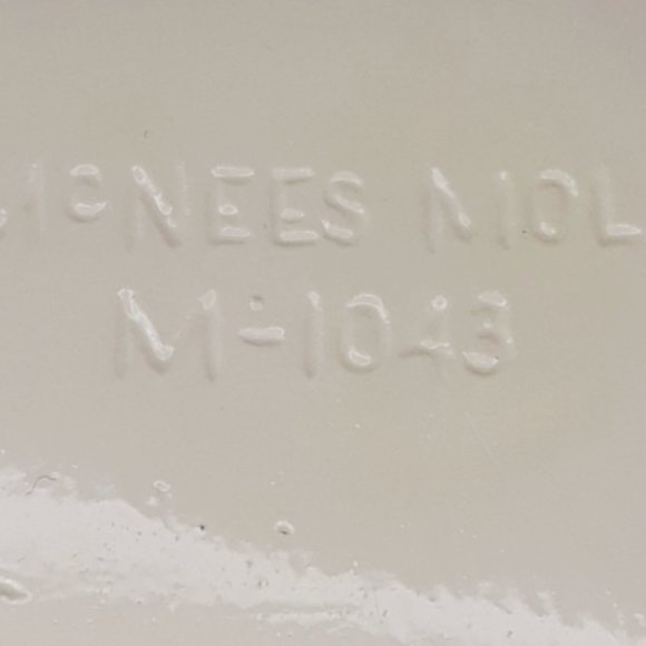 Floral Trinket Box Vintage Ceramic McNees Mold Jewelry Box White Yellow Flower - Picture 4 of 8